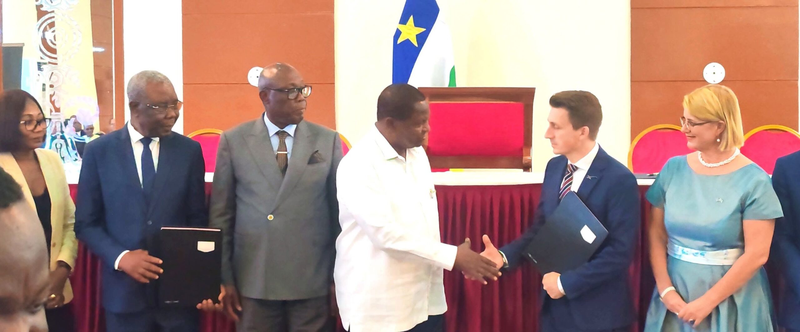 rca-:-starlink-finalise-ses-travaux-d’installation