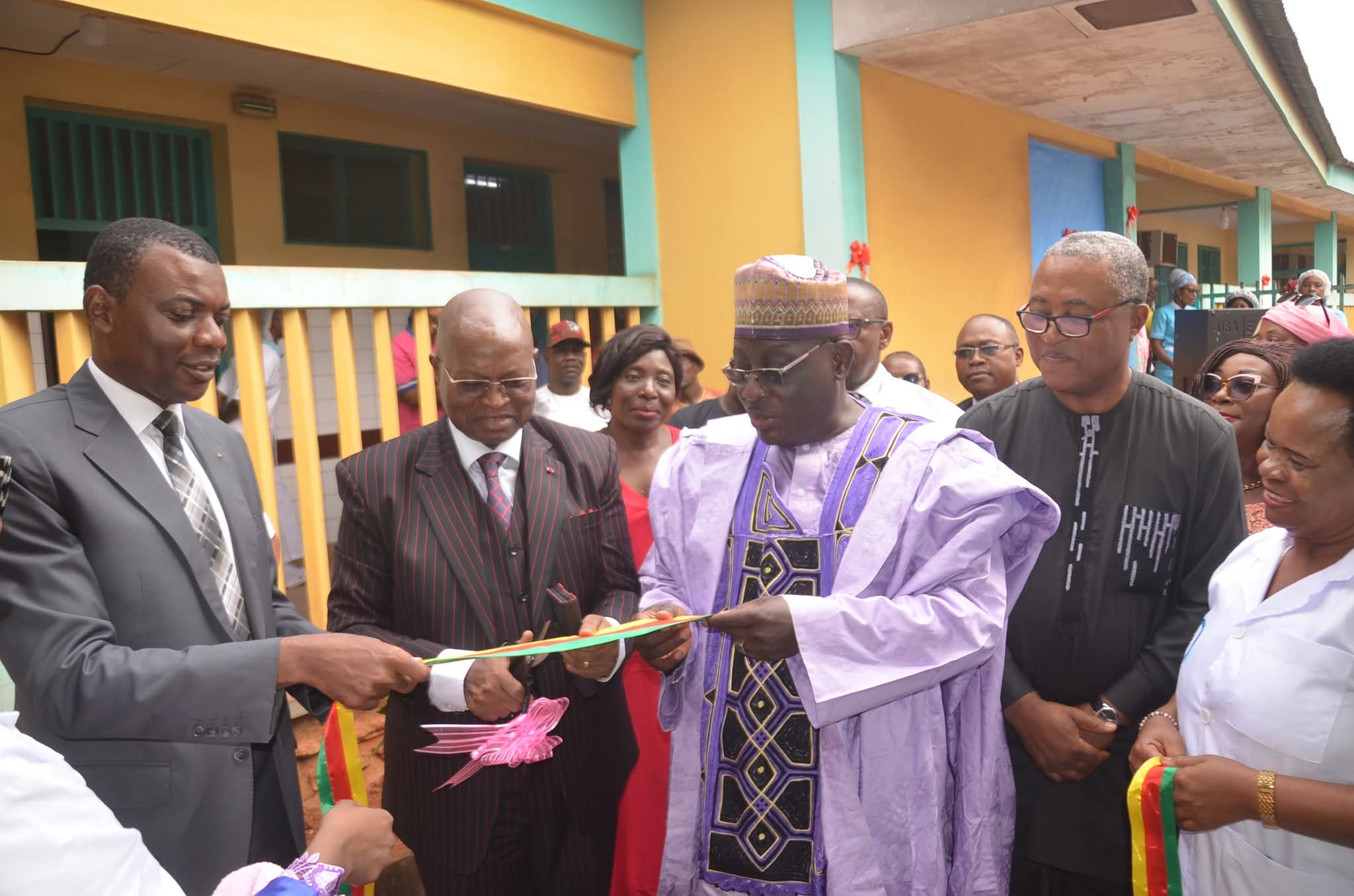 yaounde-ii-digitalise-l’etat-civil-:-un-poste-avance-100-%-informatise-operationnel-a-l’hopital-central yaounde-ii-digitalise-l’etat-civil-:-un-poste-avance-100-%-informatise-operationnel-a-l’hopital-central