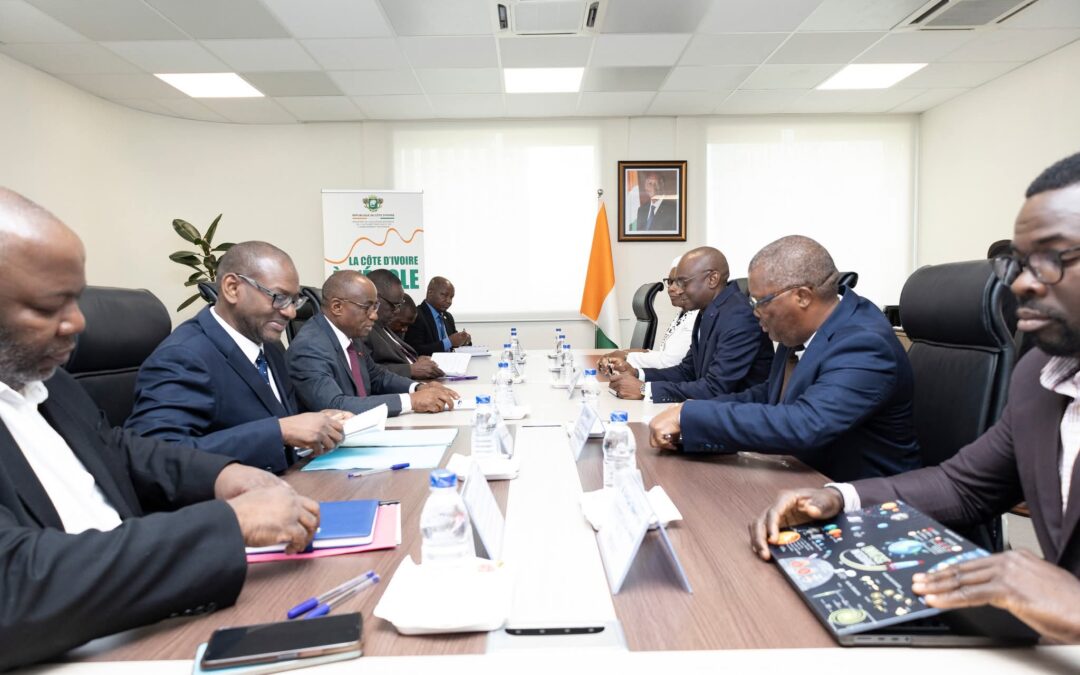 Côte d’Ivoire : 2 projets pour digitaliser le système éducatif sur la table des autorités